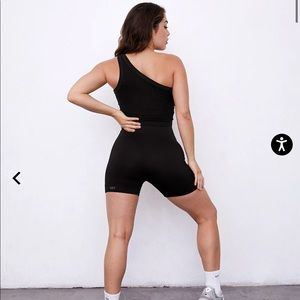 Set active limited edition color biker shorts